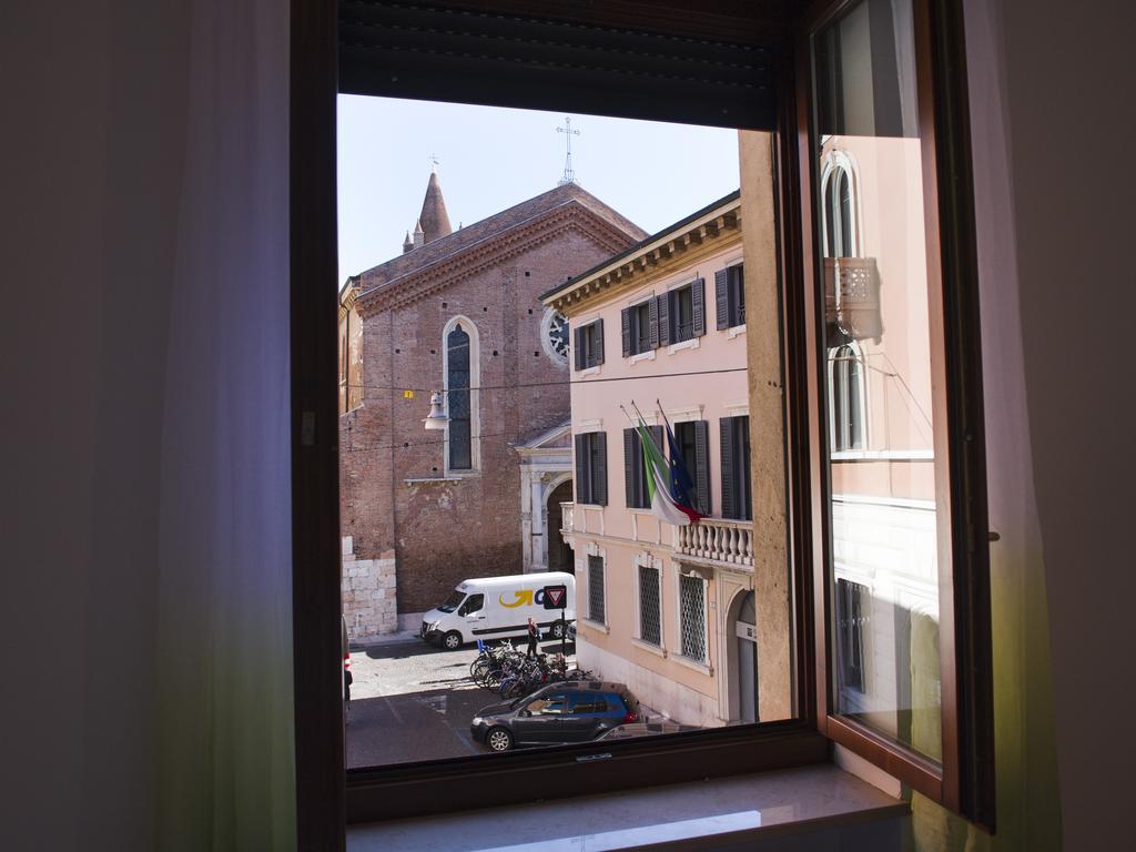 Italianflat - Rentroom Old Town - 200Mt To Arena Верона Экстерьер фото